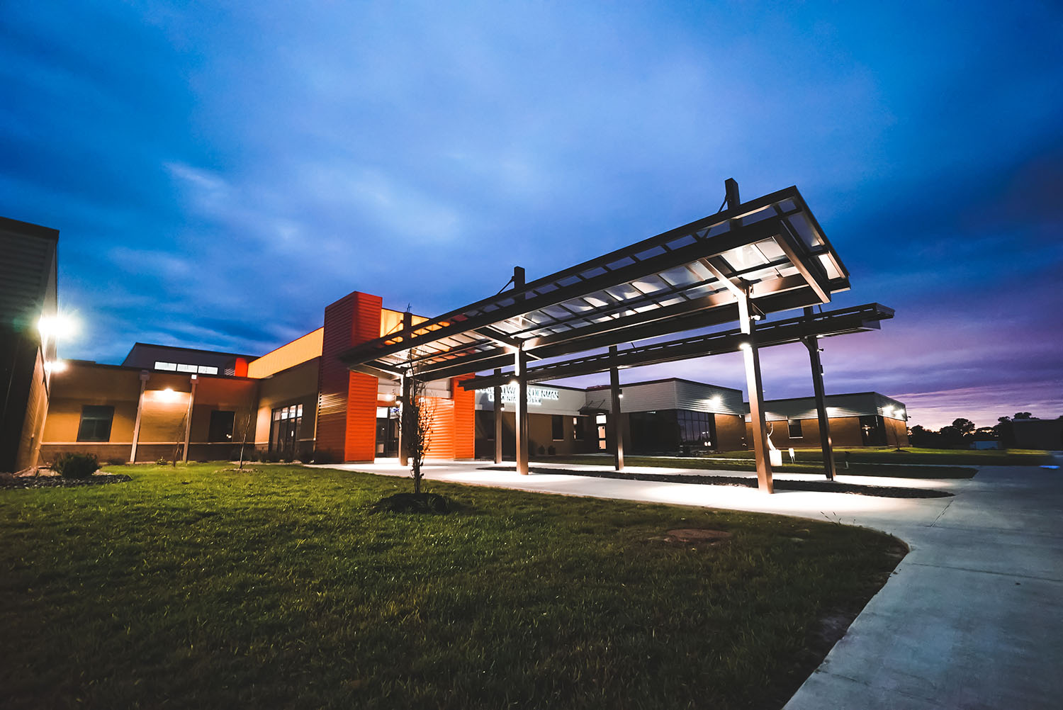 Denman Elementary School building exterior