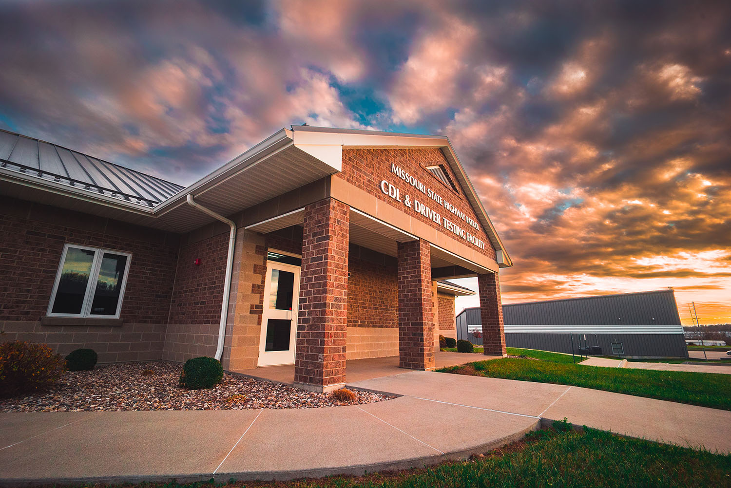 Hannibal CDL Testing Facility building entrance